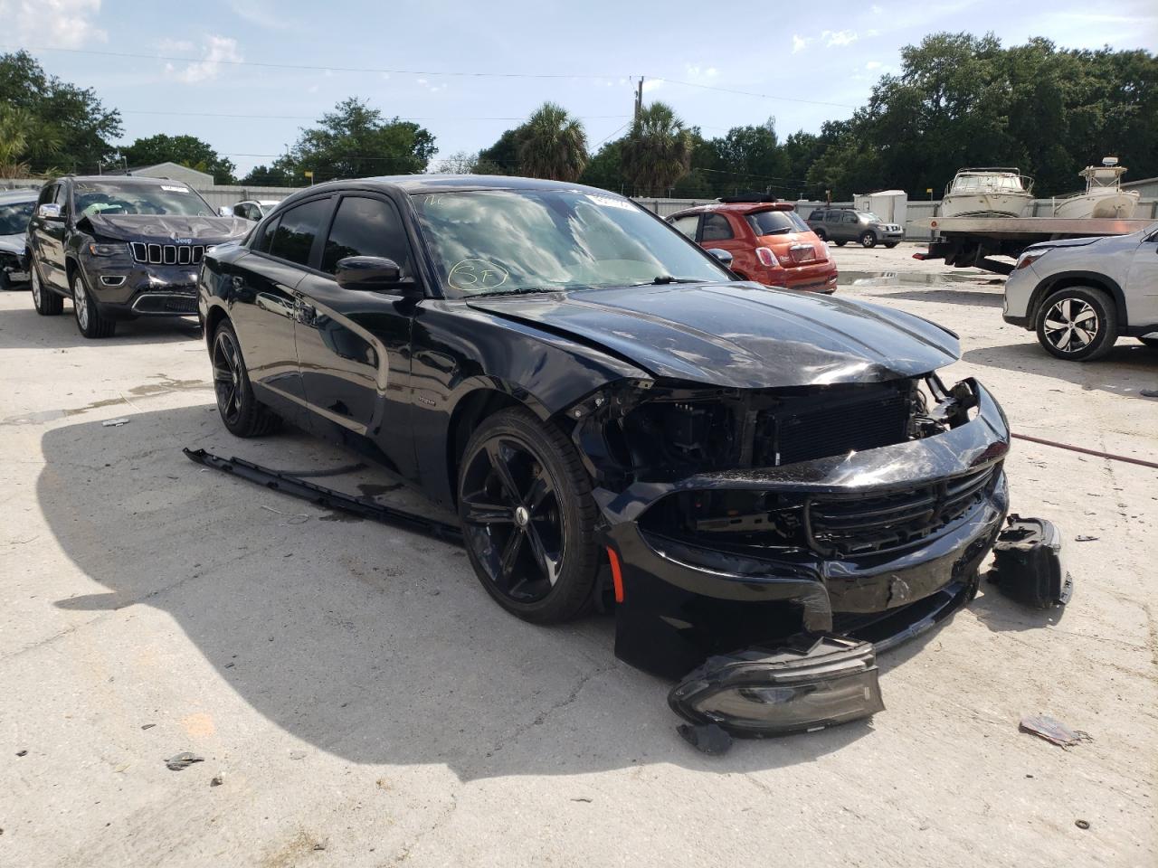 DODGE CHARGER R/ 2018 with VIN 2C3CDXCT0JH175477 - Photo from auction