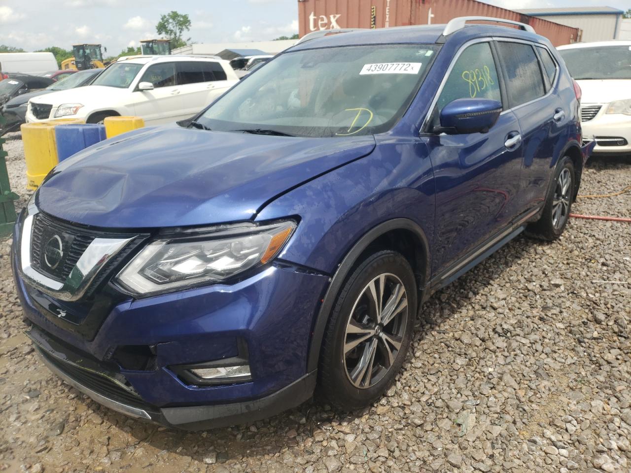 Photo 2 from auction – 2017 NISSAN ROGUE S with VIN 5N1AT2MT6HC784220