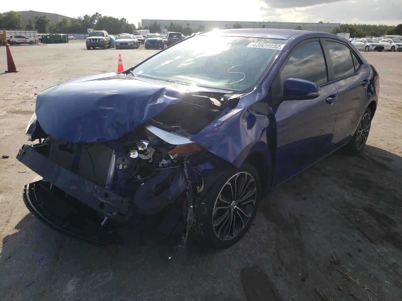 Photo 2 from auction – 2015 TOYOTA COROLLA L with VIN 2T1BURHE0FC467077