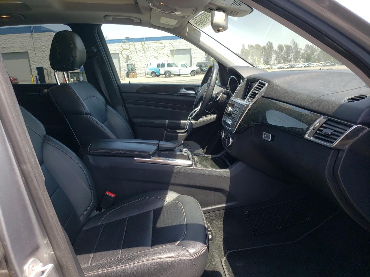 Photo 5 from auction – 2015 MERCEDES-BENZ ML 350 with VIN 4JGDA5JB6FA592787