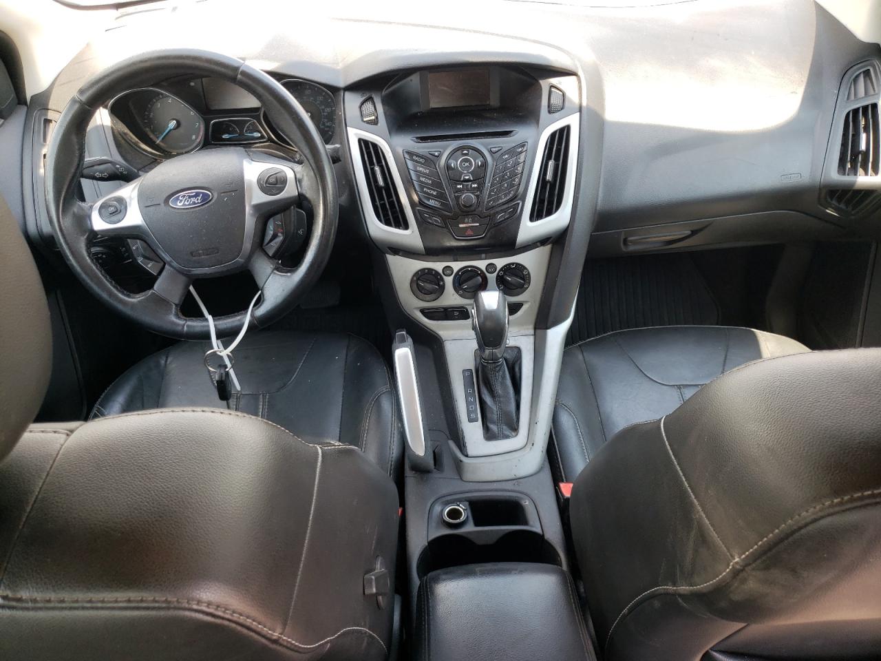 Photo 9 from auction – 2013 FORD FOCUS SE with VIN 1FADP3F21DL312040