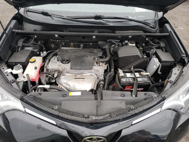 Фото 7 с аукциона – 2017 TOYOTA RAV4 LE с VIN 2T3BFREV2HW660211