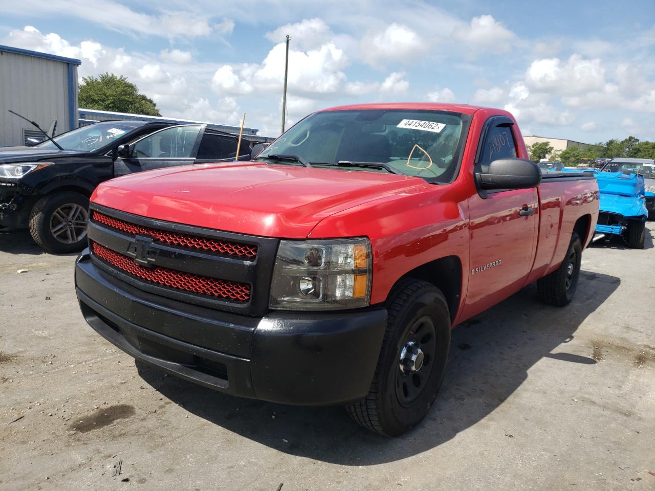 Photo 2 from auction – 2007 CHEVROLET SILVERADO with VIN 1GCEC14C57Z618024