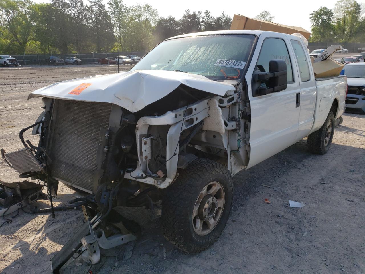 Photo 2 from auction – 2016 FORD F250 SUPER with VIN 1FT7X2B68GEC38683