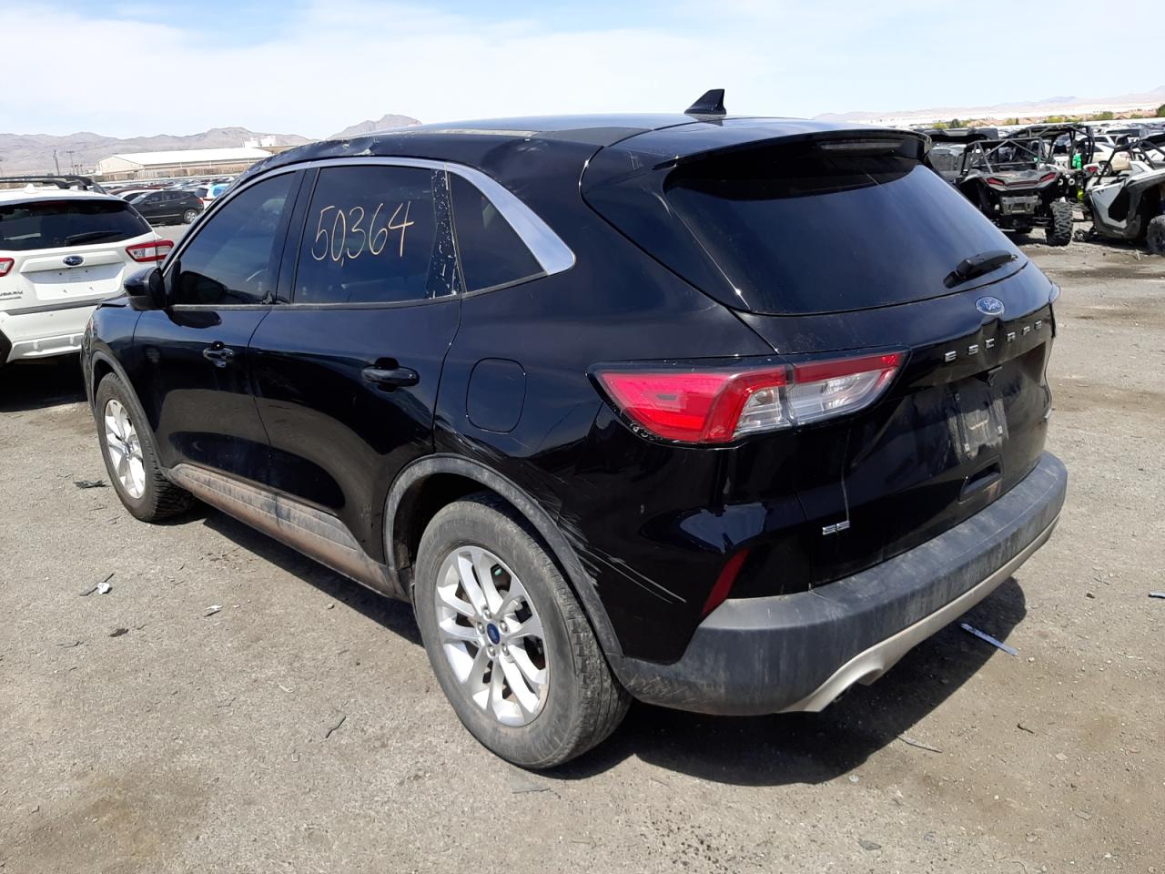 Photo 3 from auction – 2020 FORD ESCAPE SE with VIN 1FMCU0G60LUA35612