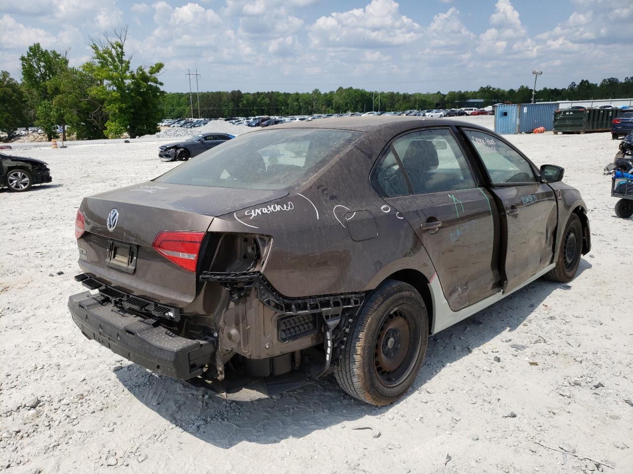 Photo 4 from auction – 2015 VOLKSWAGEN JETTA BASE with VIN 3VW2K7AJ7FM345919