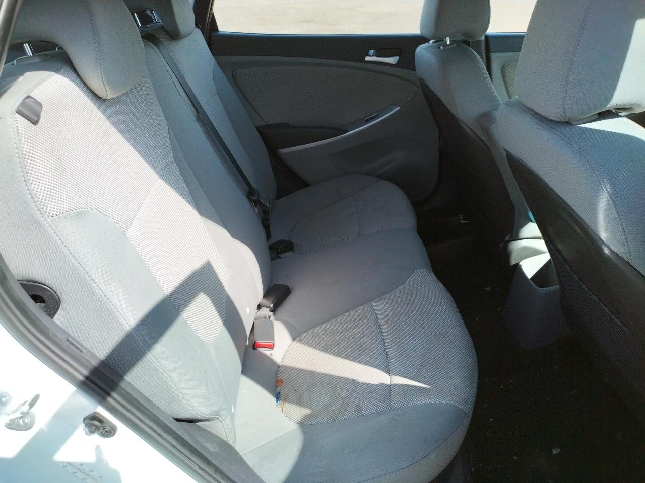 Photo 6 from auction – 2013 HYUNDAI ACCENT GLS with VIN KMHCT5AE3DU061610
