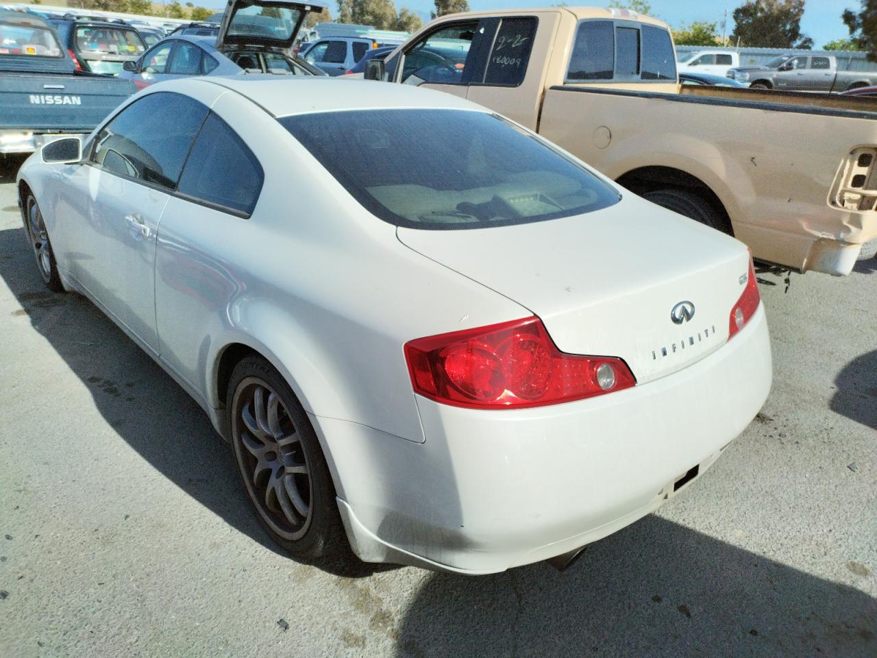 Photo 3 from auction – 2005 INFINITI G35 with VIN JNKCV54E75M420631