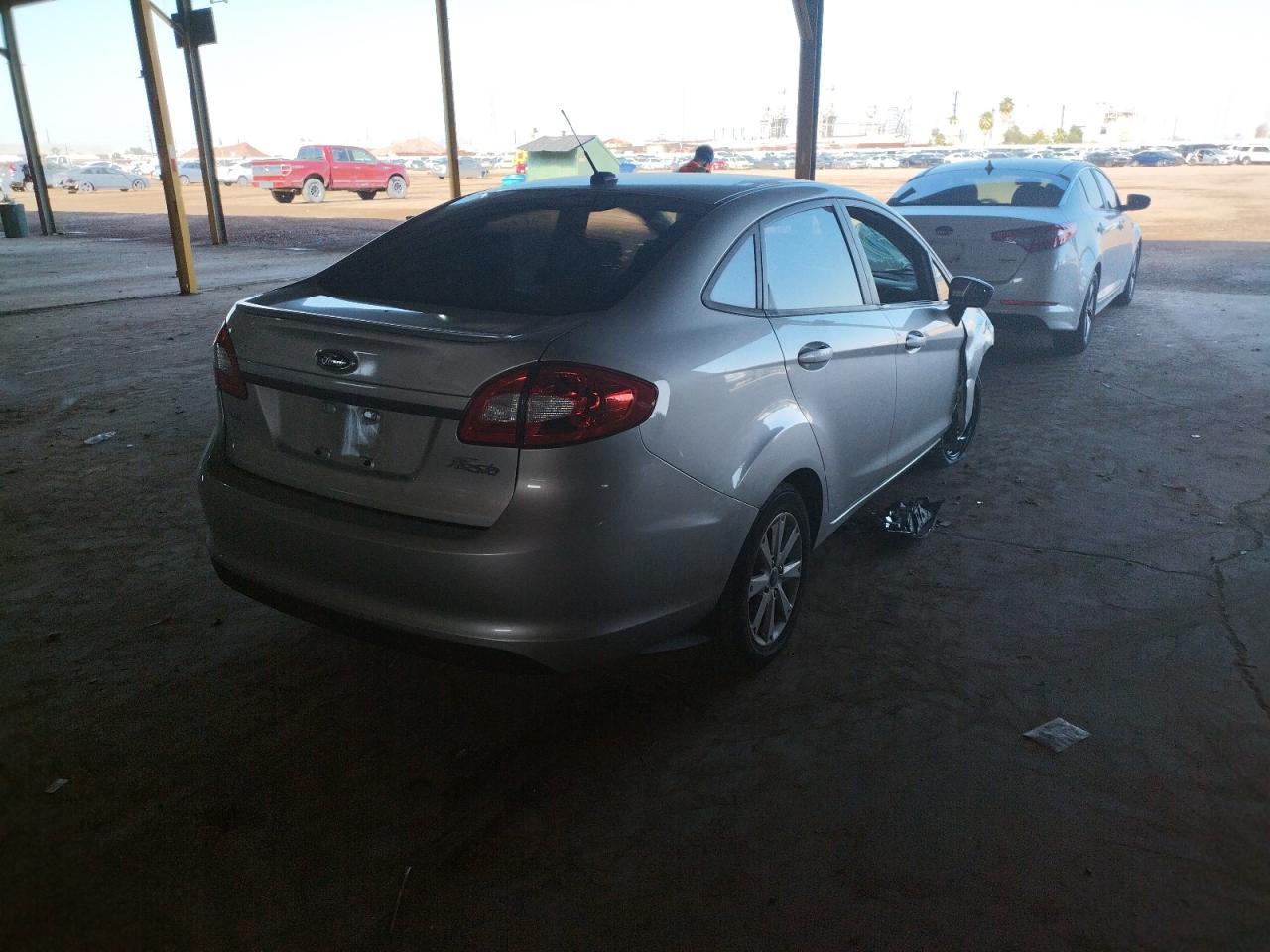 Photo 4 from auction – 2012 KIA OPTIMA HYB with VIN KNAGM4AD6C5034170