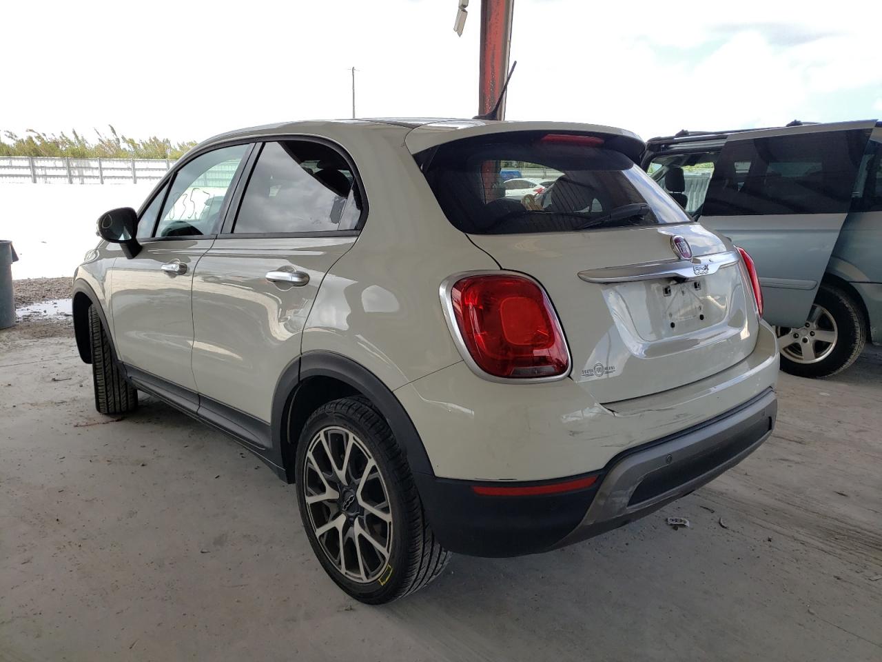 Photo 3 from auction – 2016 FIAT 500X TREKK with VIN ZFBCFXET1GP408017