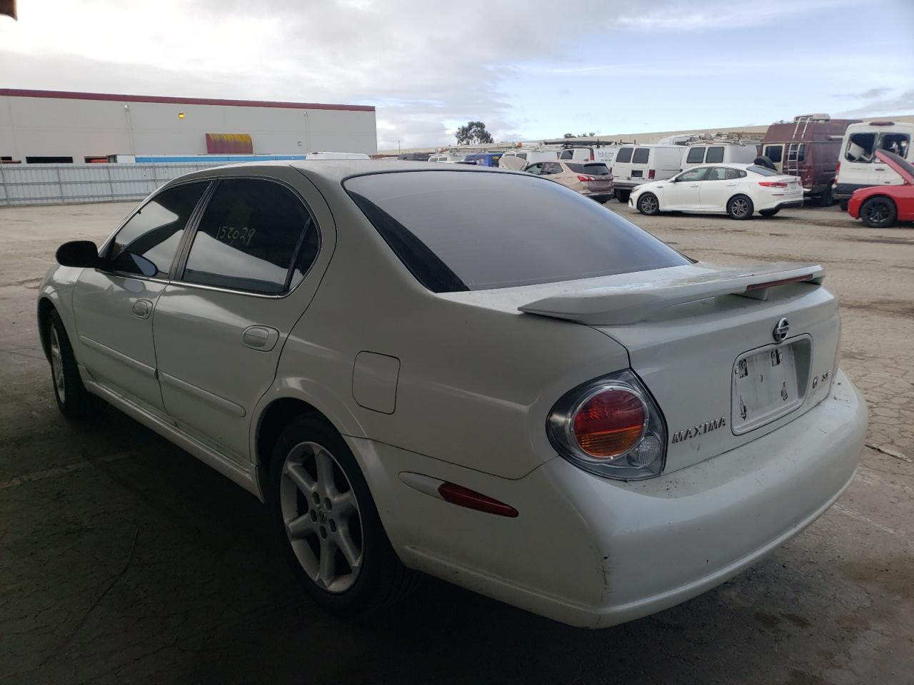 Photo 3 from auction – 2002 NISSAN MAXIMA GLE with VIN JN1DA31D82T421860