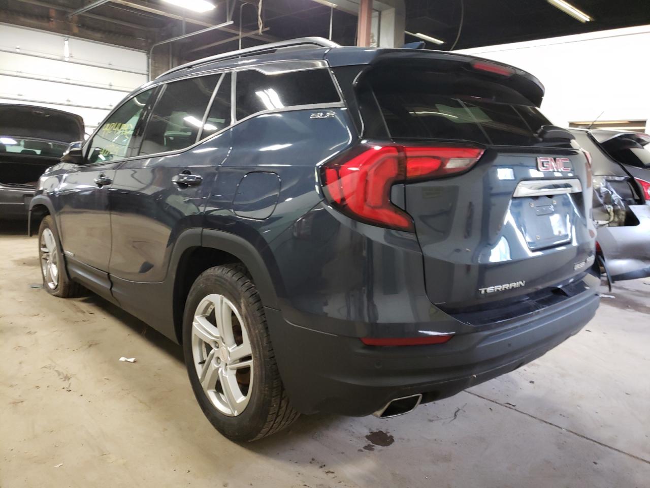 Photo 3 from auction – 2018 GMC TERRAIN SL with VIN 3GKALTEX0JL135135