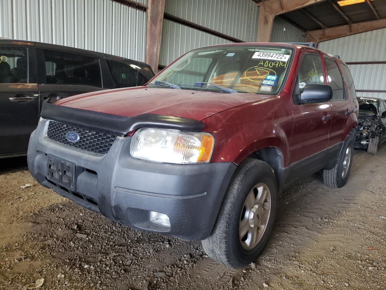 Photo 2 from auction – 2004 FORD ESCAPE XLT with VIN 1FMYU03144DA00914