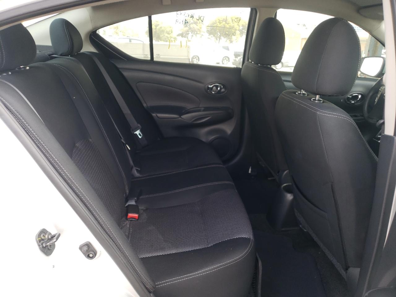 Photo 6 from auction – 2019 NISSAN VERSA S with VIN 3N1CN7APXKL874352