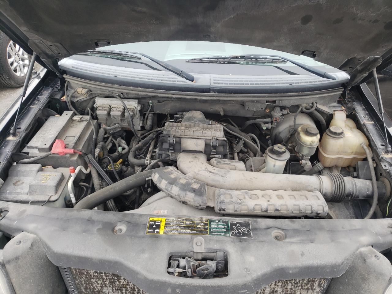 Photo 7 from auction – 2004 FORD F150 with VIN 1FTPX12524NB83645