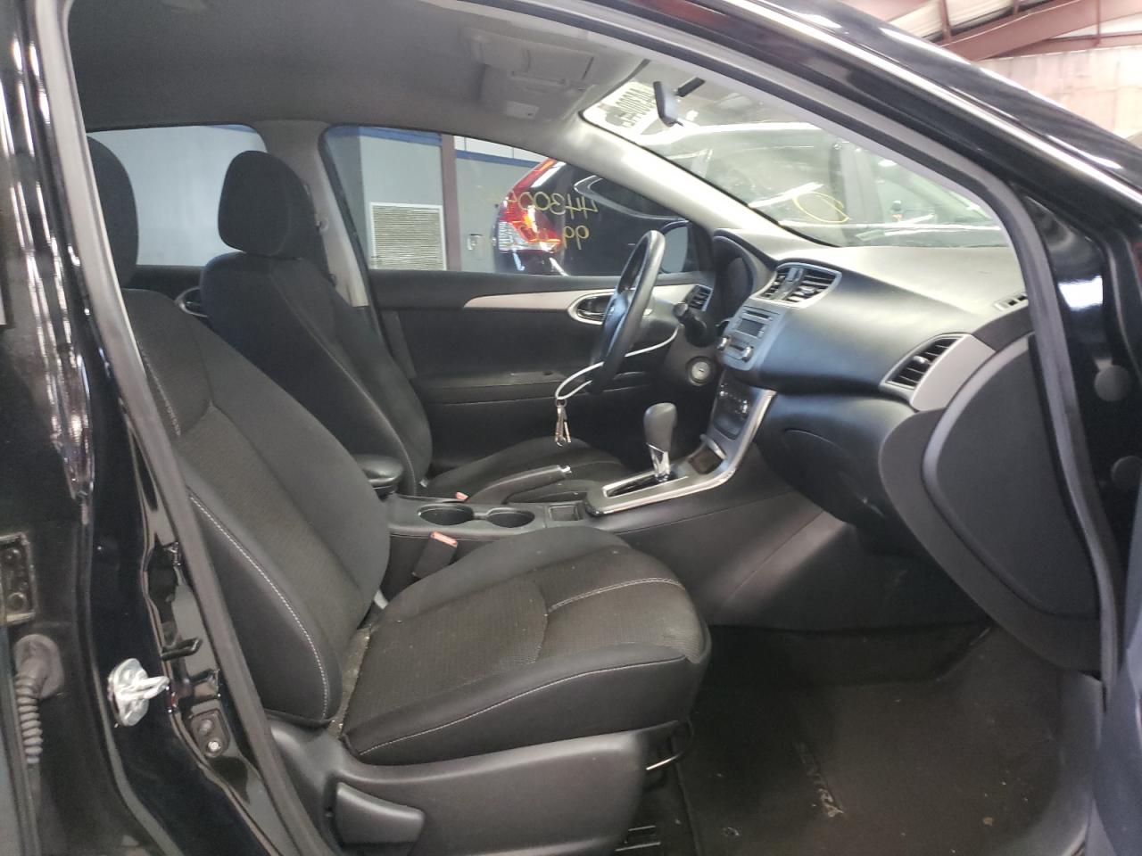 Photo 5 from auction – 2014 NISSAN SENTRA S with VIN 3N1AB7AP5EL686830