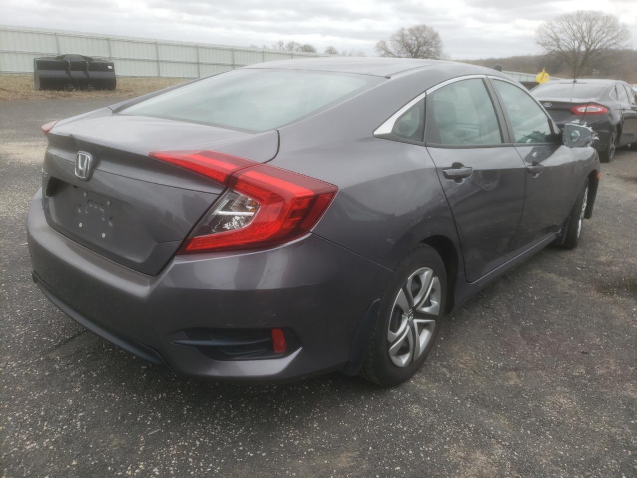 Photo 4 from auction – 2016 HONDA CIVIC LX with VIN 19XFC2F5XGE064158