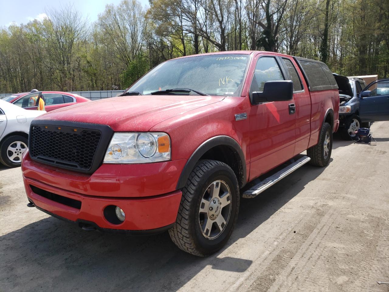 Photo 2 from auction – 2006 FORD F150 with VIN 1FTPX14546FA44580