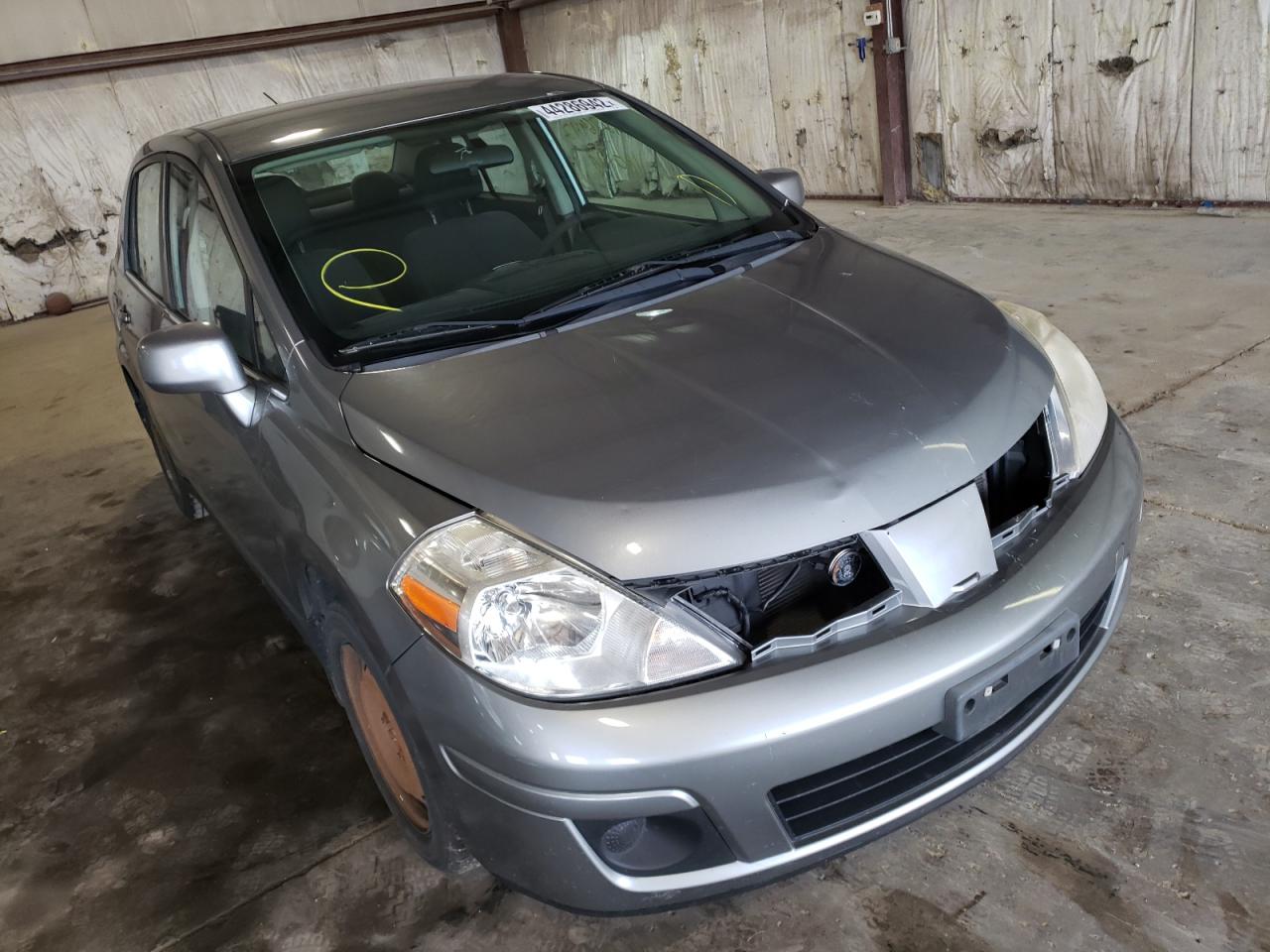 NISSAN VERSA S 2007 with VIN 3N1BC11E07L406621 - Photo from auction