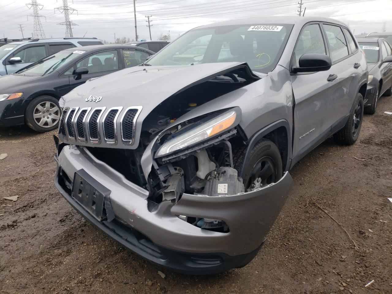 Photo 15 from auction – 2015 JEEP CHEROKEE S with VIN 1C4PJMAB7FW774612