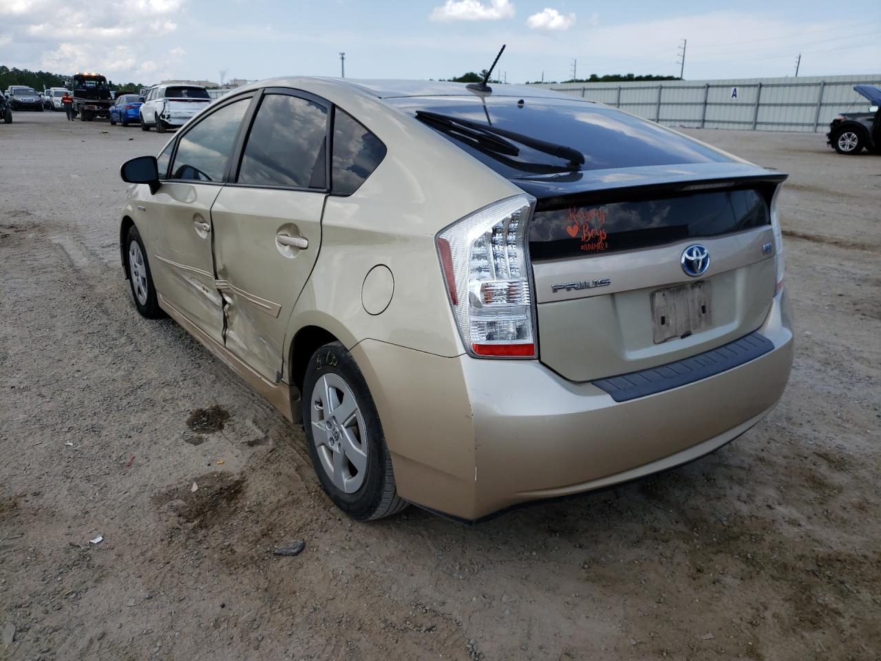 Photo 3 from auction – 2010 TOYOTA PRIUS with VIN JTDKN3DU2A0112812