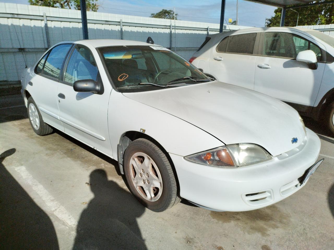 CHEVROLET CAVALIER L 2001 with VIN 1G1JF524517120569 - Photo from auction