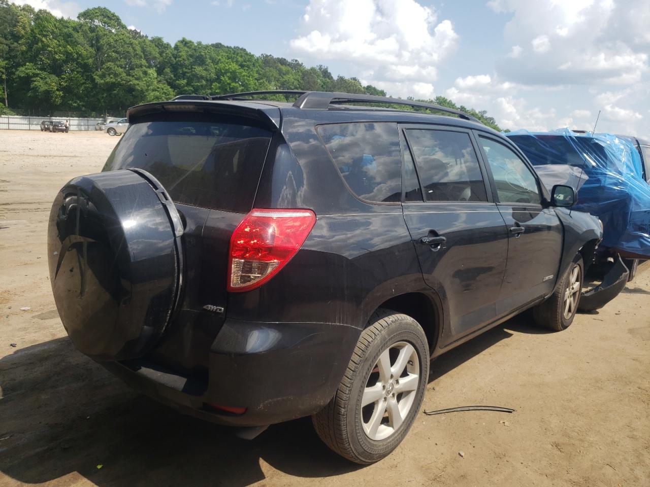 Photo 4 from auction – 2007 TOYOTA RAV4 LIMIT with VIN JTMBD31V876034641