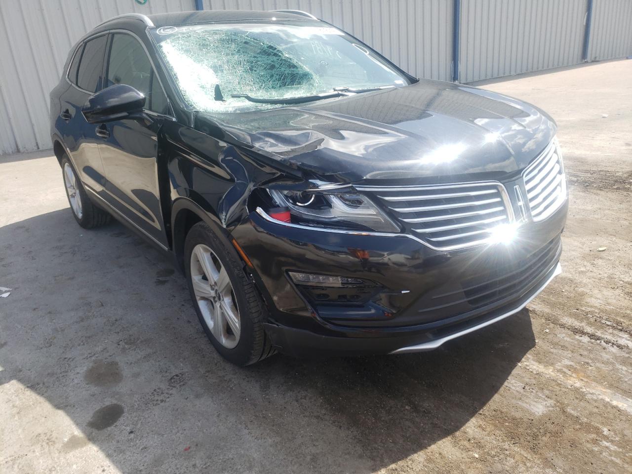 Photo 9 from auction – 2017 LINCOLN MKC PREMIE with VIN 5LMCJ1C97HUL21590