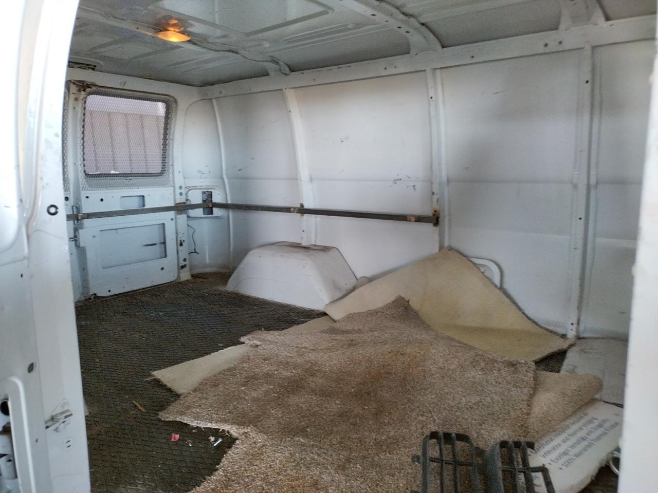 Фото 6 с аукциона – 1998 DODGE RAM VAN B2 с VIN 2B7JB21Z2WK135611
