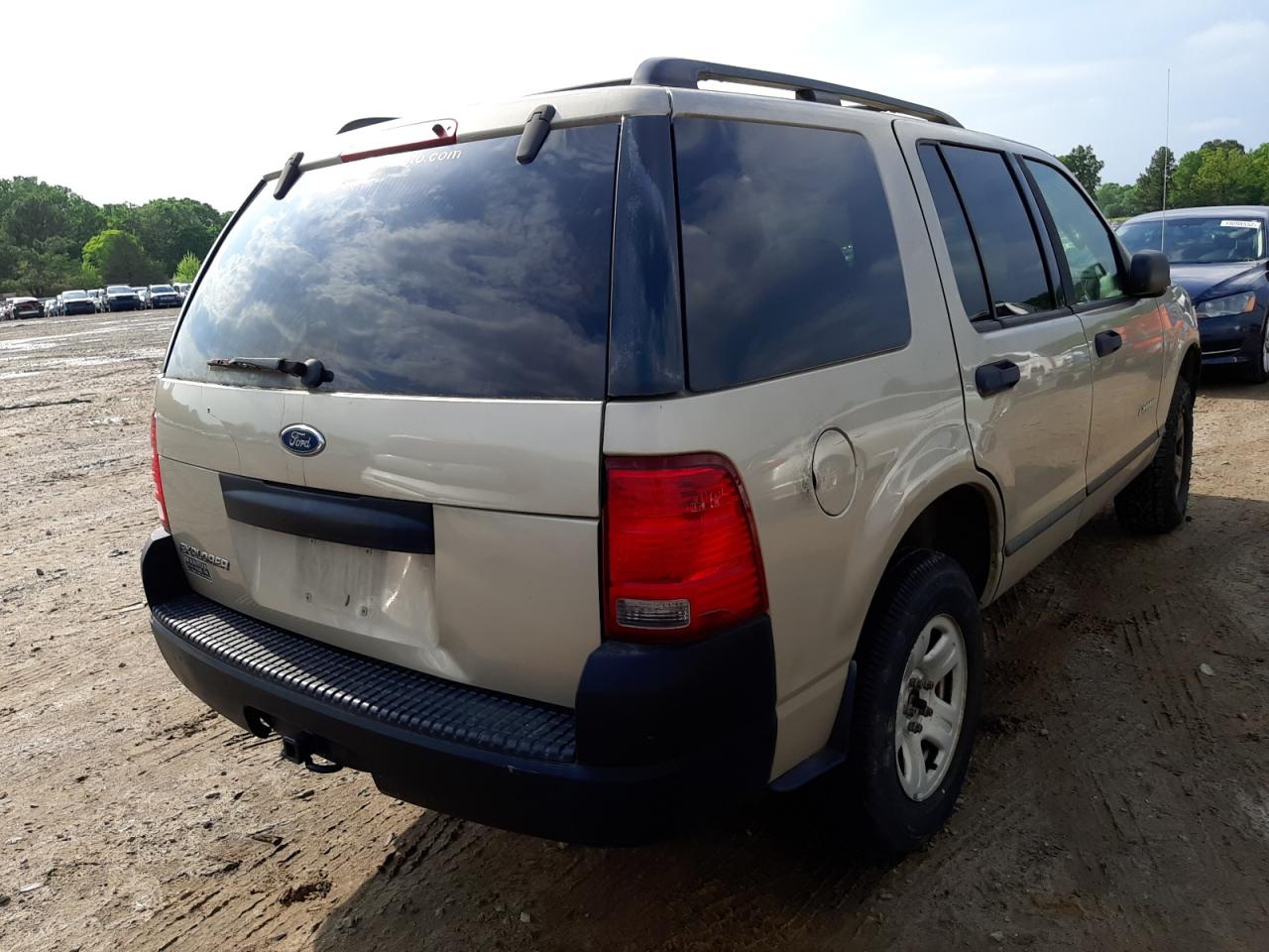Photo 4 from auction – 2004 FORD EXPLORER X with VIN 1FMZU62K14ZA48780