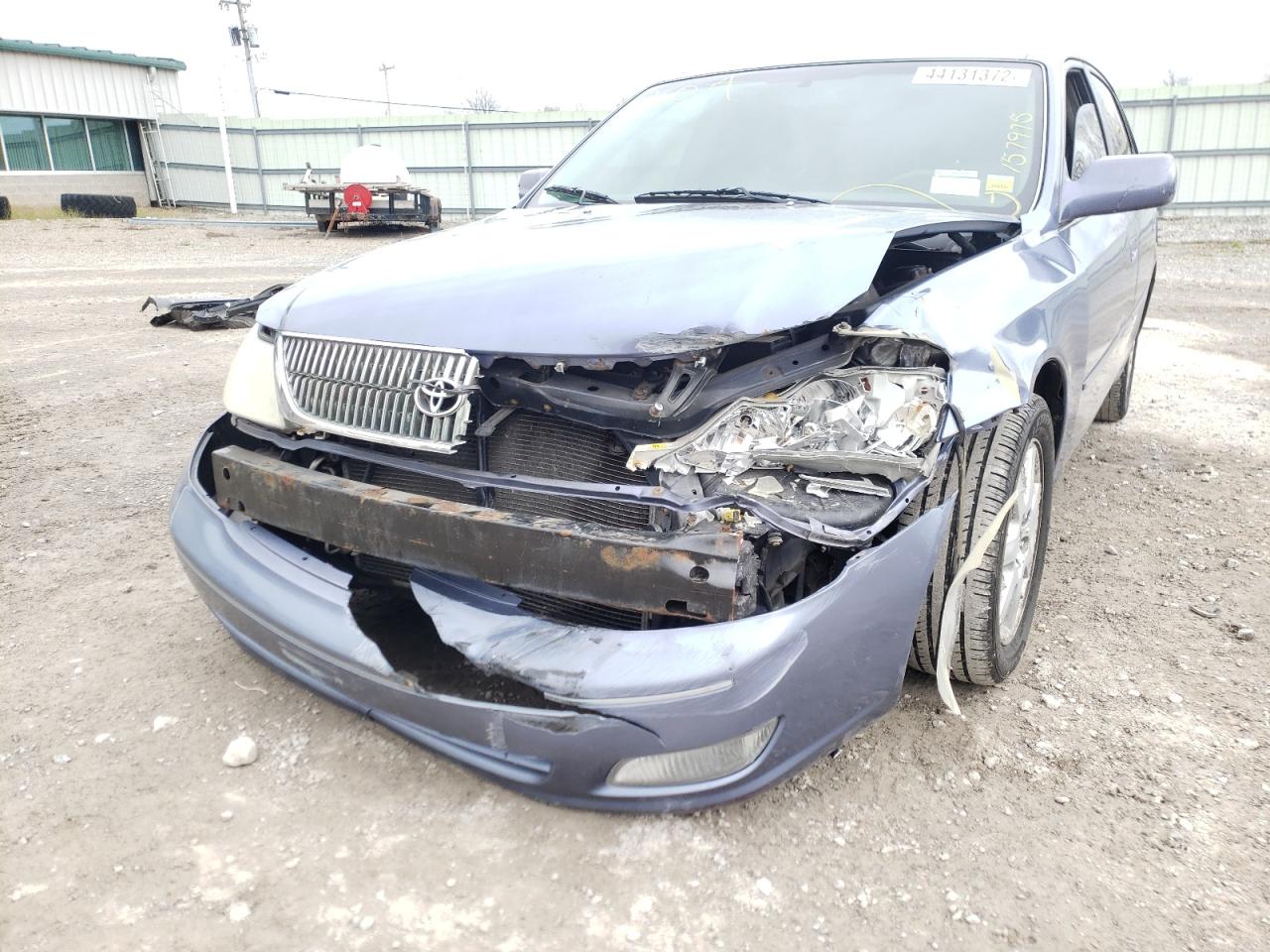 Photo 9 from auction – 2000 TOYOTA AVALON XL with VIN 4T1BF28B1YU106949
