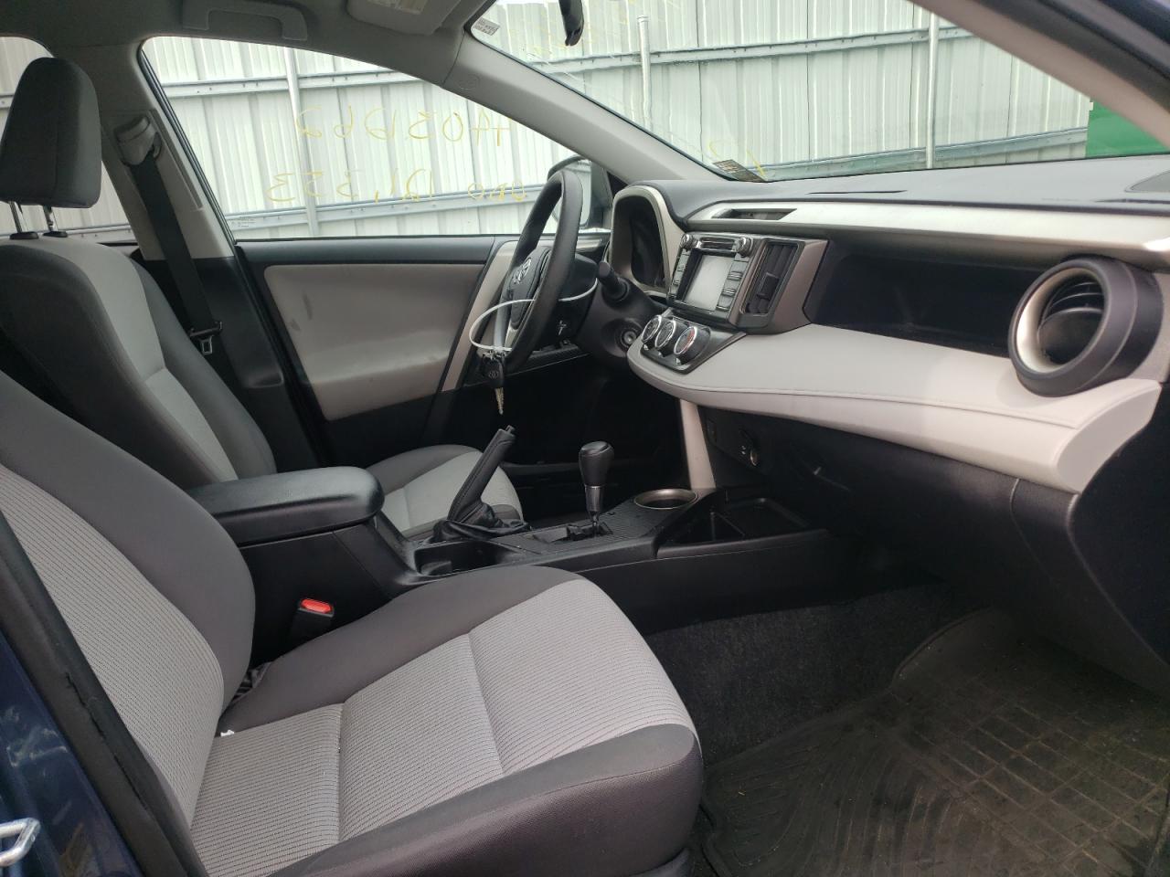 Photo 5 from auction – 2014 TOYOTA RAV4 LE with VIN 2T3BFREV4EW225881