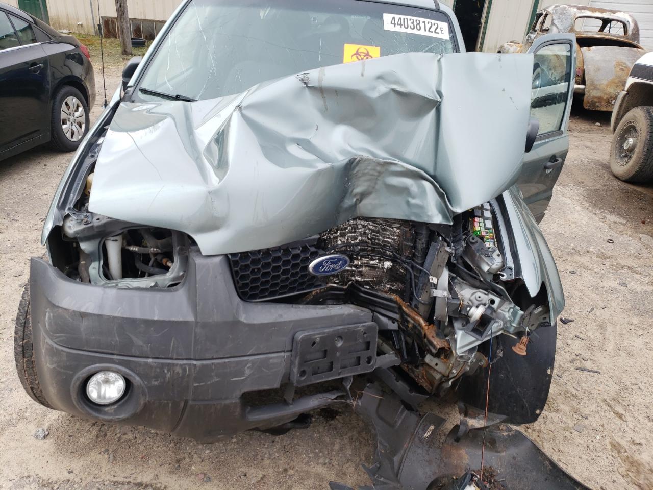 Photo 7 from auction – 2007 FORD ESCAPE XLT with VIN 1FMYU93197KA50776