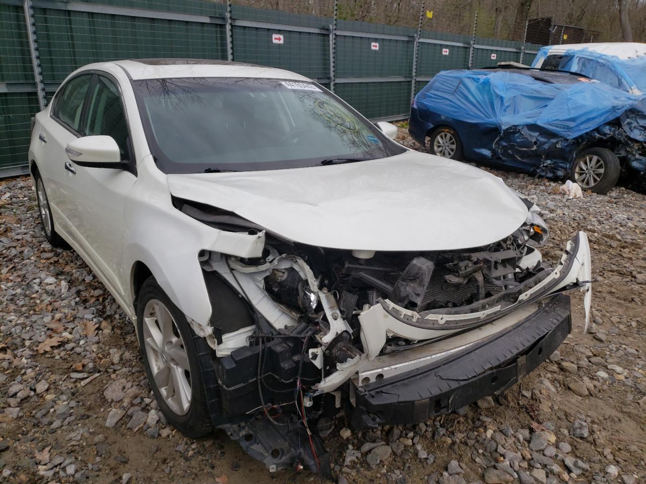 NISSAN ALTIMA 2.5 2014 with VIN 1N4AL3AP4EN247871 - Photo from auction