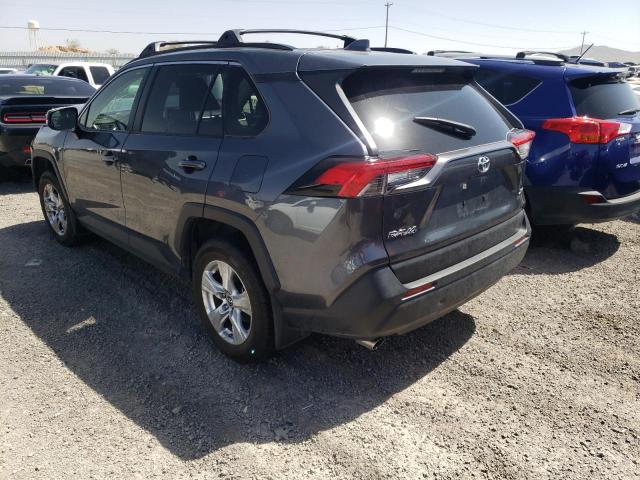 Photo 3 from auction – 2019 TOYOTA RAV4 XLE with VIN JTMW1RFVXKD009069