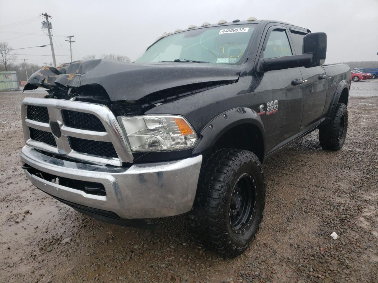 Photo 2 from auction – 2015 RAM 3500 ST with VIN 3C63R3CL9FG681216