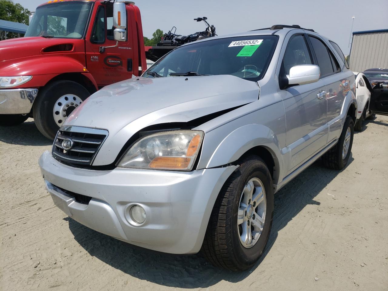 Photo 2 from auction – 2007 KIA SORENTO EX with VIN KNDJD736975707161