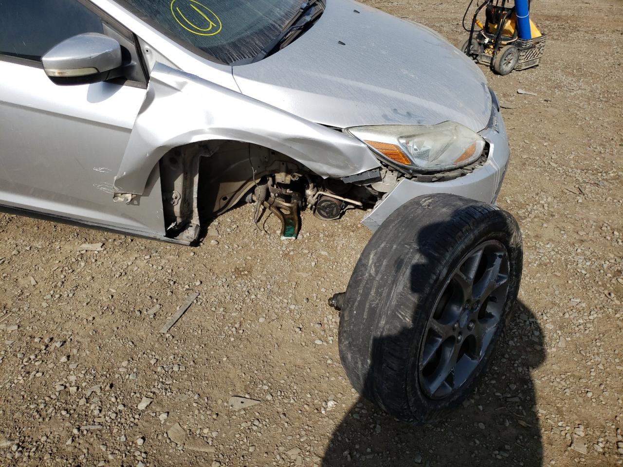 Photo 9 from auction – 2013 FORD FOCUS SE with VIN 1FADP3F21DL111156