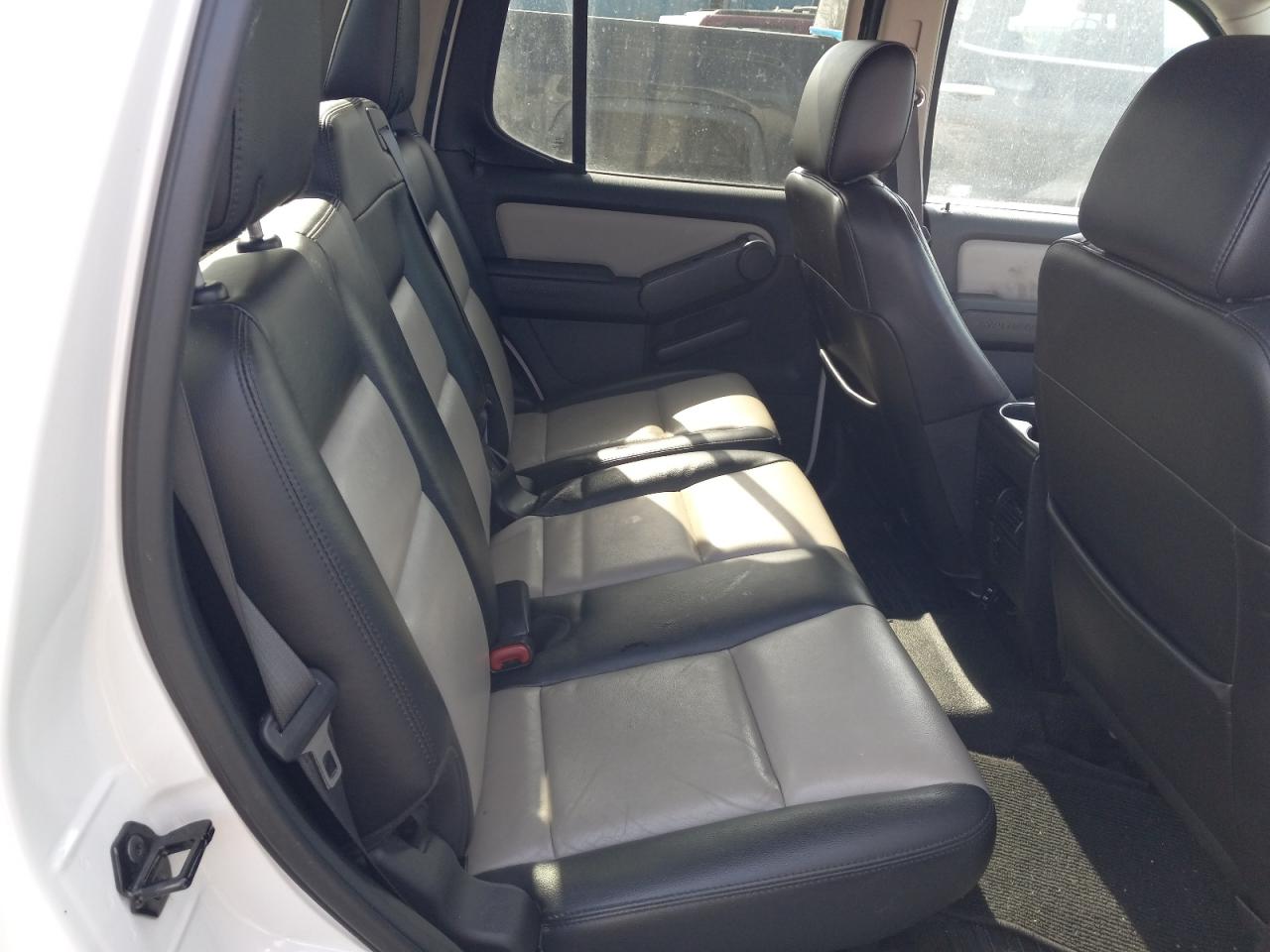 Photo 6 from auction – 2008 FORD EXPLORER S with VIN 1FMEU53E08UB16345