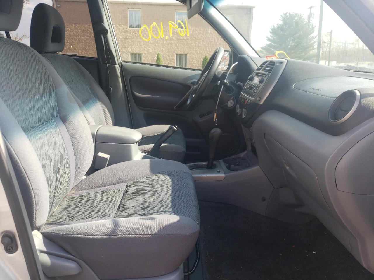 Photo 5 from auction – 2002 TOYOTA RAV4 with VIN JTEGH20V920080282