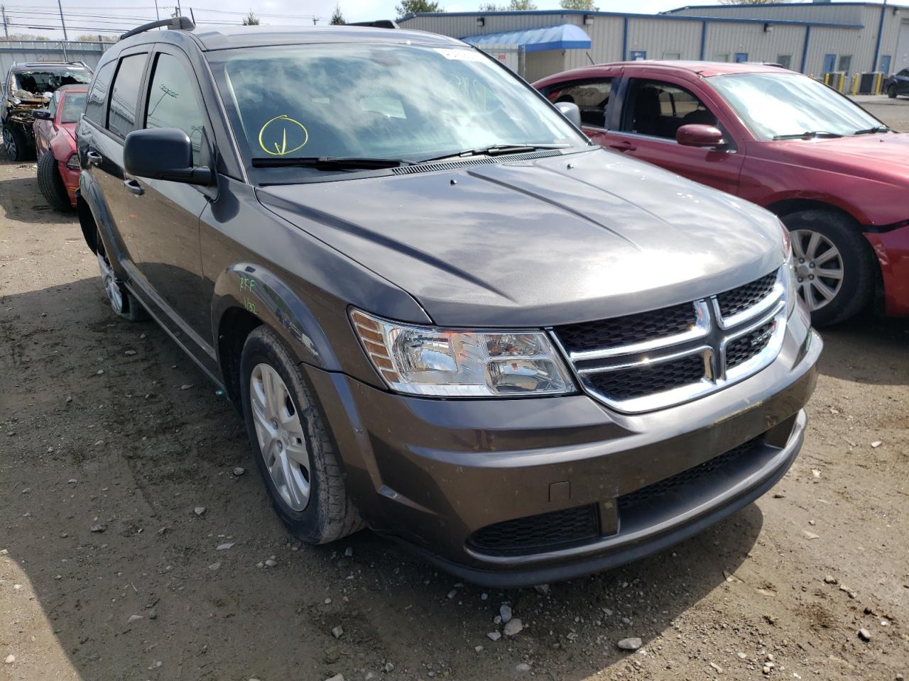 DODGE JOURNEY SE 2018 with VIN 3C4PDCABXJT530971 - Photo from auction