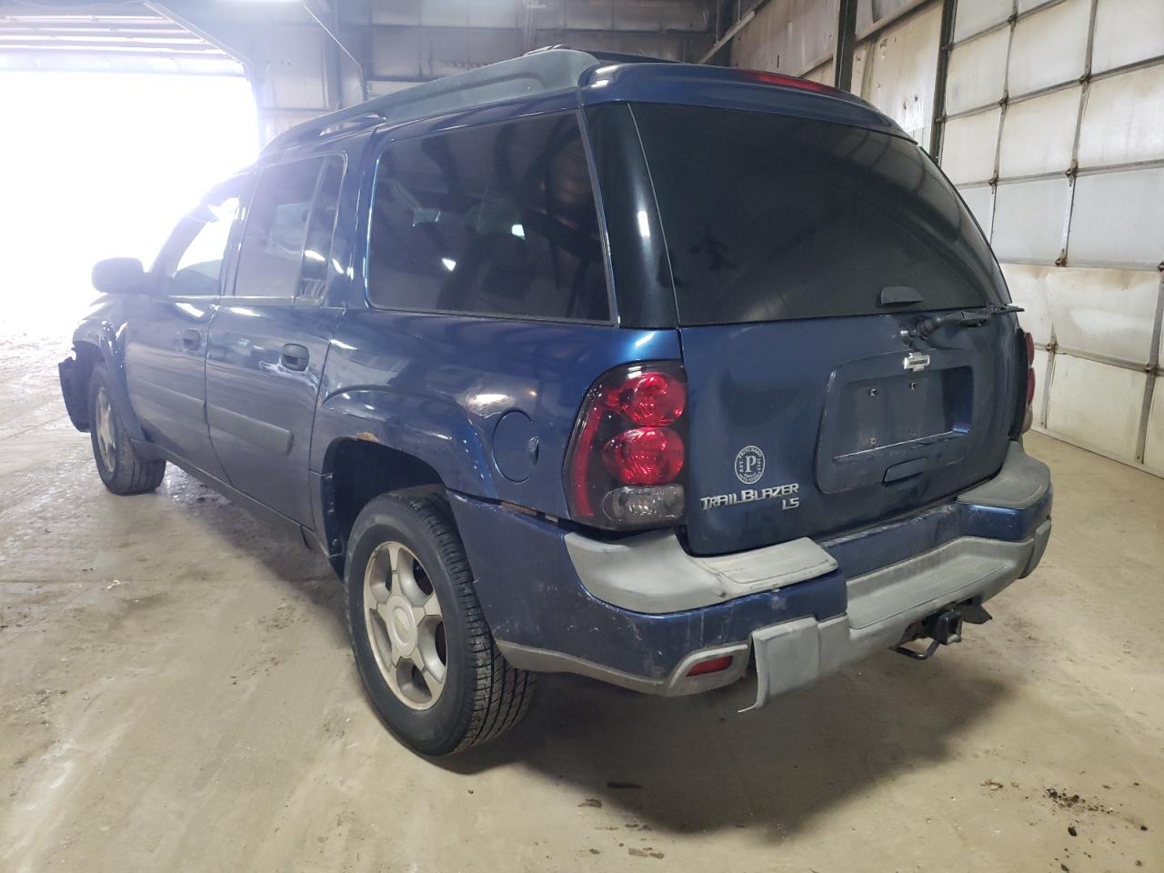 Photo 3 from auction – 2005 CHEVROLET TRAILBLAZE with VIN 1GNET16S056133669
