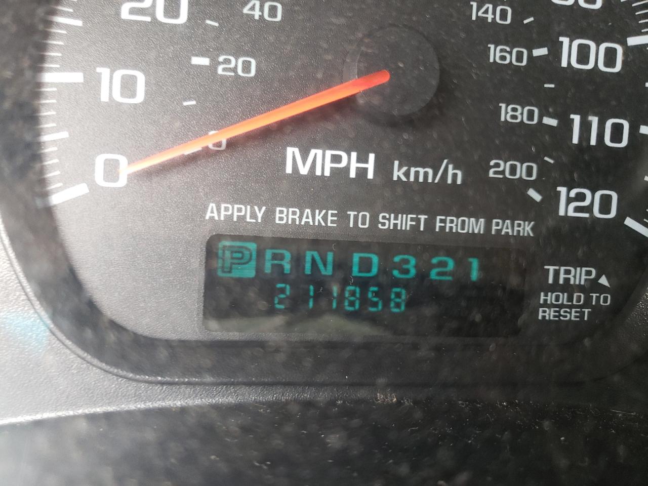 Photo 8 from auction – 2000 CHEVROLET IMPALA LS with VIN 2G1WH55K7Y9149879