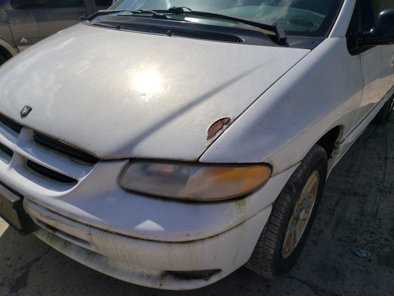 Photo 9 from auction – 1997 DODGE CARAVAN with VIN 1B4GP55L6VB420445
