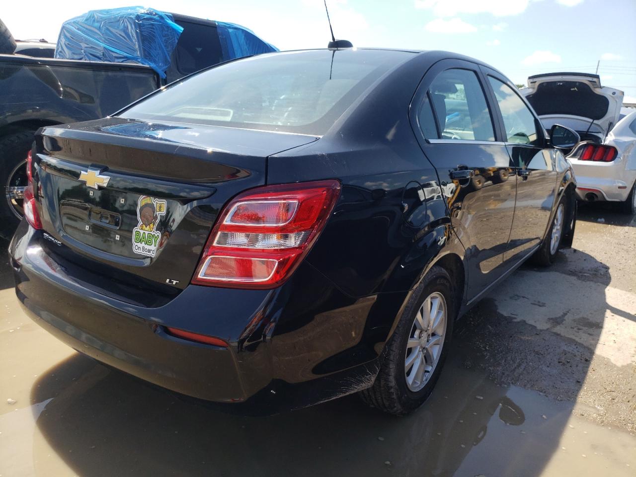 Photo 4 from auction – 2019 CHEVROLET SONIC LT with VIN 1G1JD5SB7K4112383