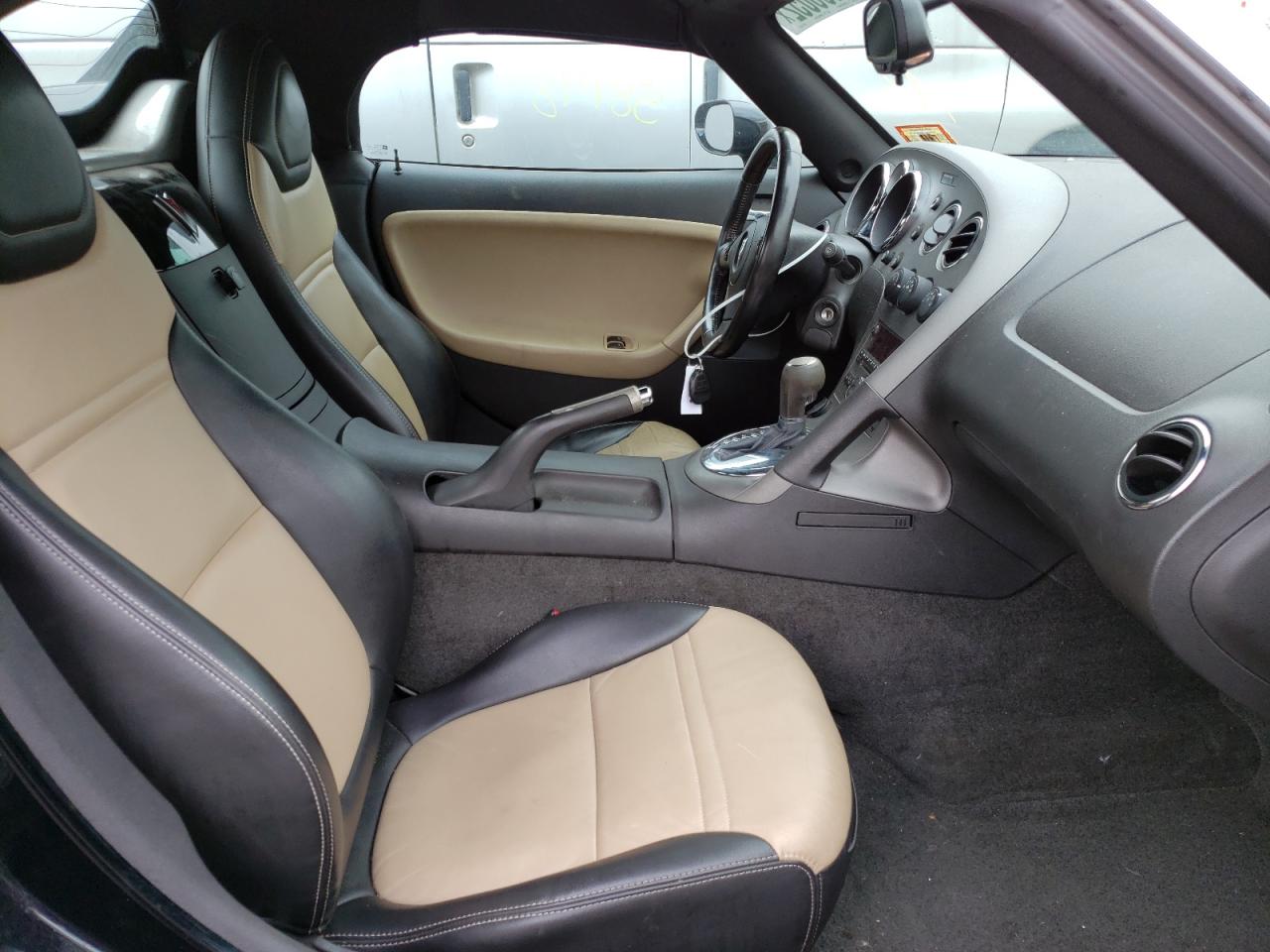 Photo 5 from auction – 2008 PONTIAC SOLSTICE with VIN 1G2MB35BX8Y101281