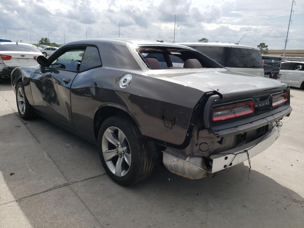 Photo 3 from auction – 2016 DODGE CHALLENGER with VIN 2C3CDZAG5GH172469