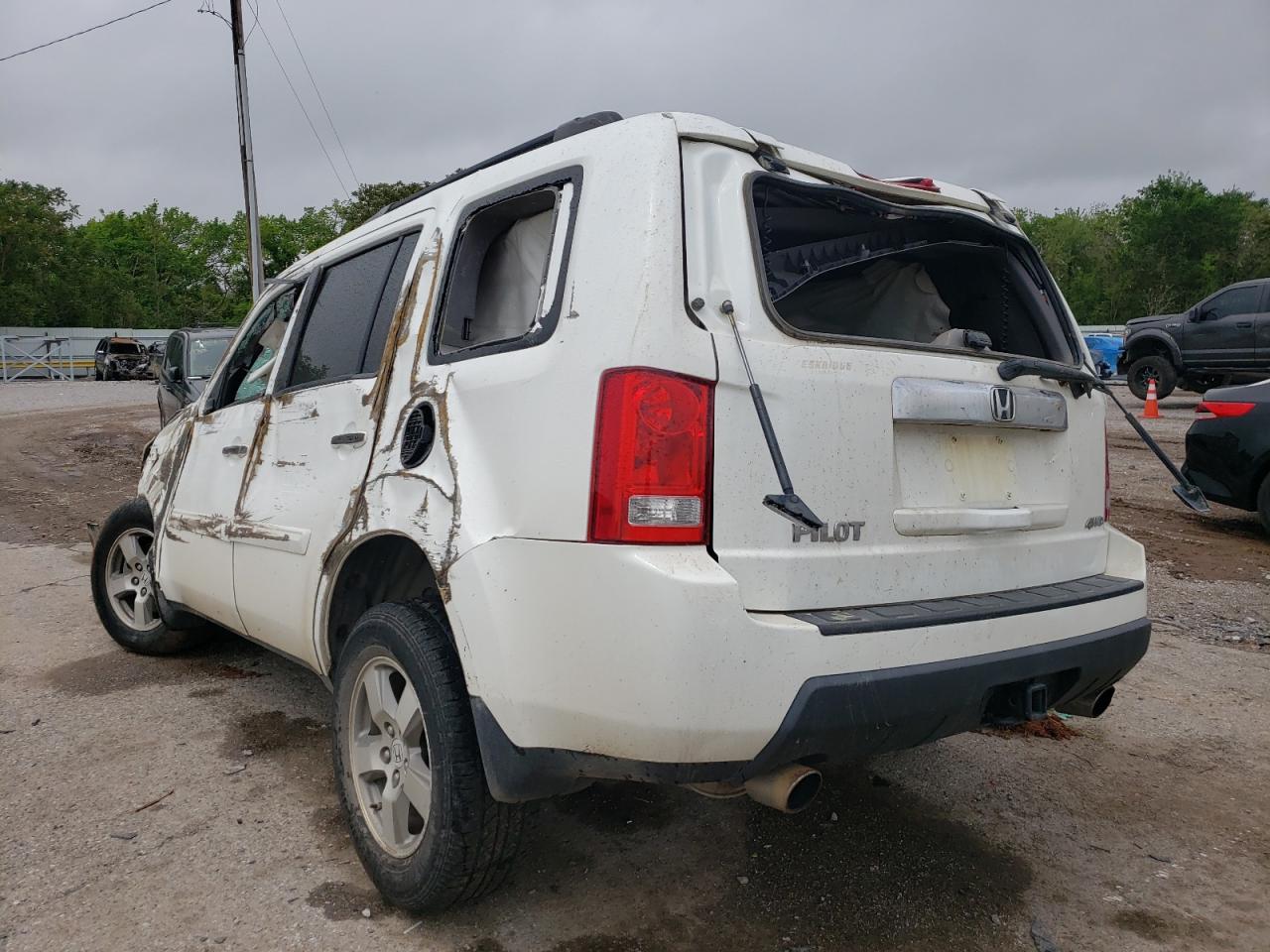 Photo 13 from auction – 2009 HONDA PILOT EX with VIN 5FNYF48419B045642