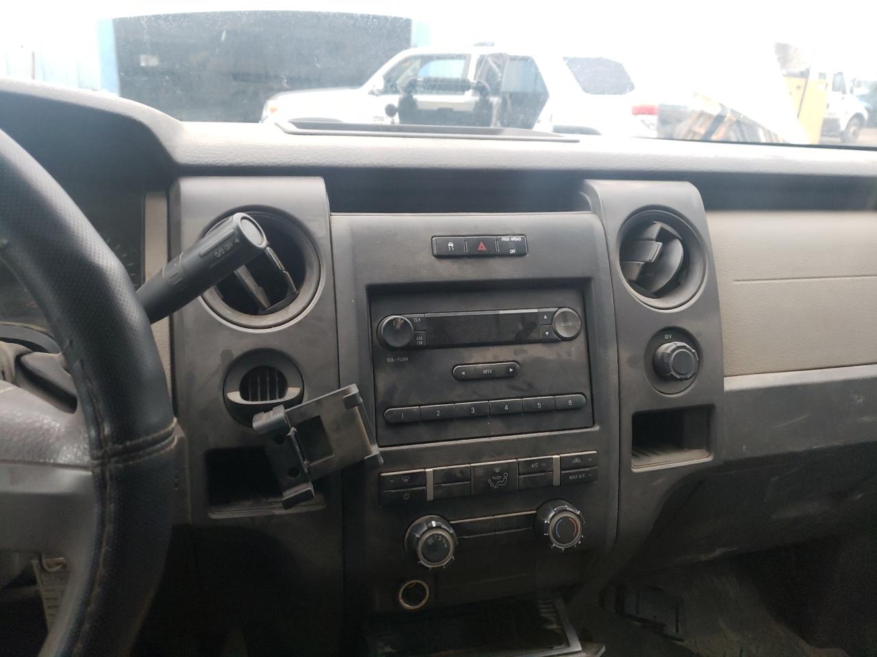 Photo 9 from auction – 2009 FORD F150 with VIN 1FTRF12W29KA23732
