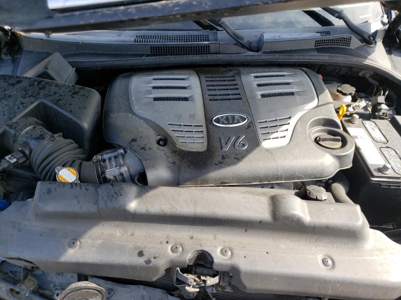 Photo 7 from auction – 2007 KIA SORENTO EX with VIN KNDJD736375707270